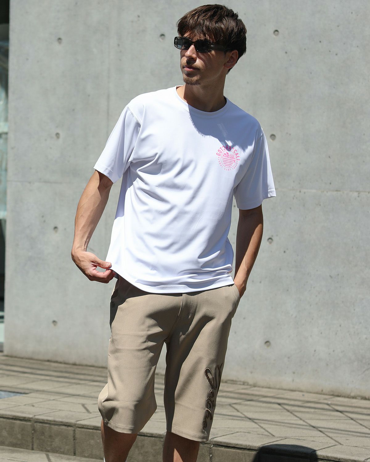 ホワイト：180cm/70kg(Lサイズ着用)