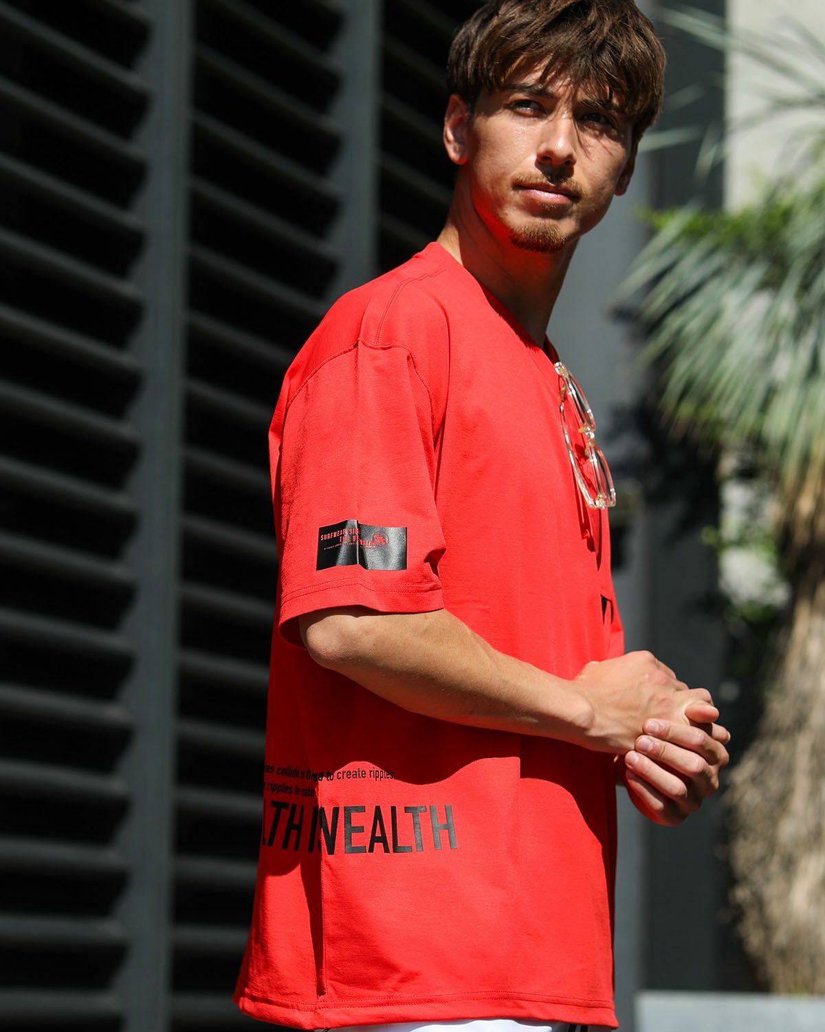 オレンジ：180cm/70kg(Lサイズ着用)