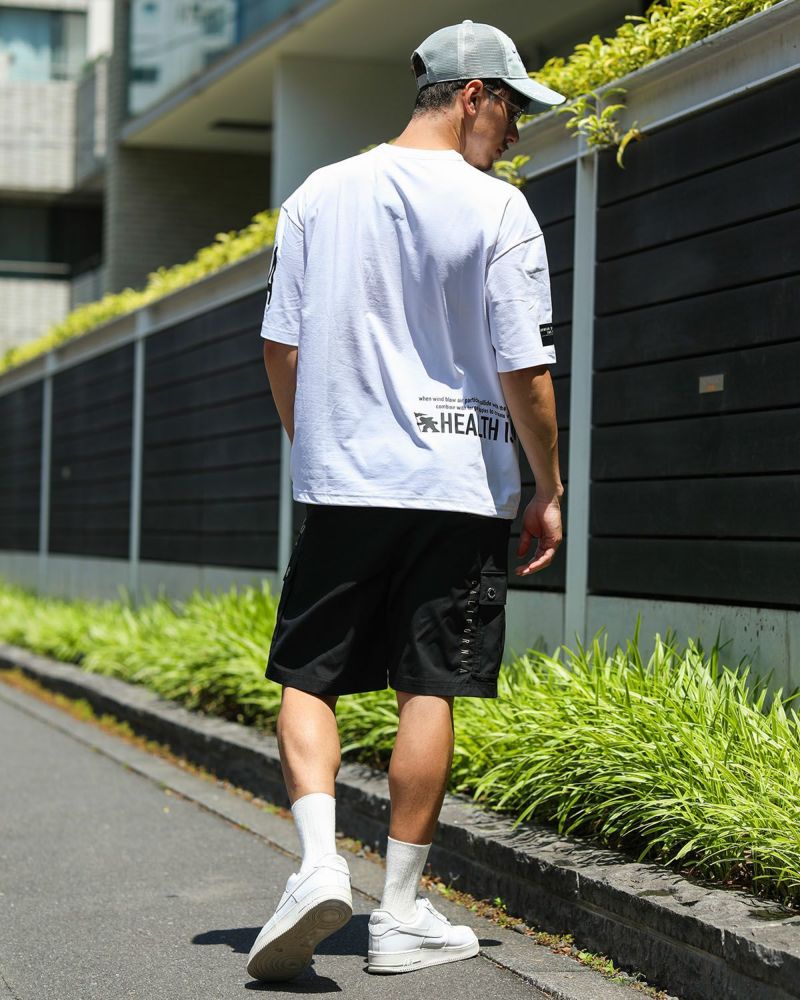 ホワイト：180cm/70kg(Lサイズ着用)