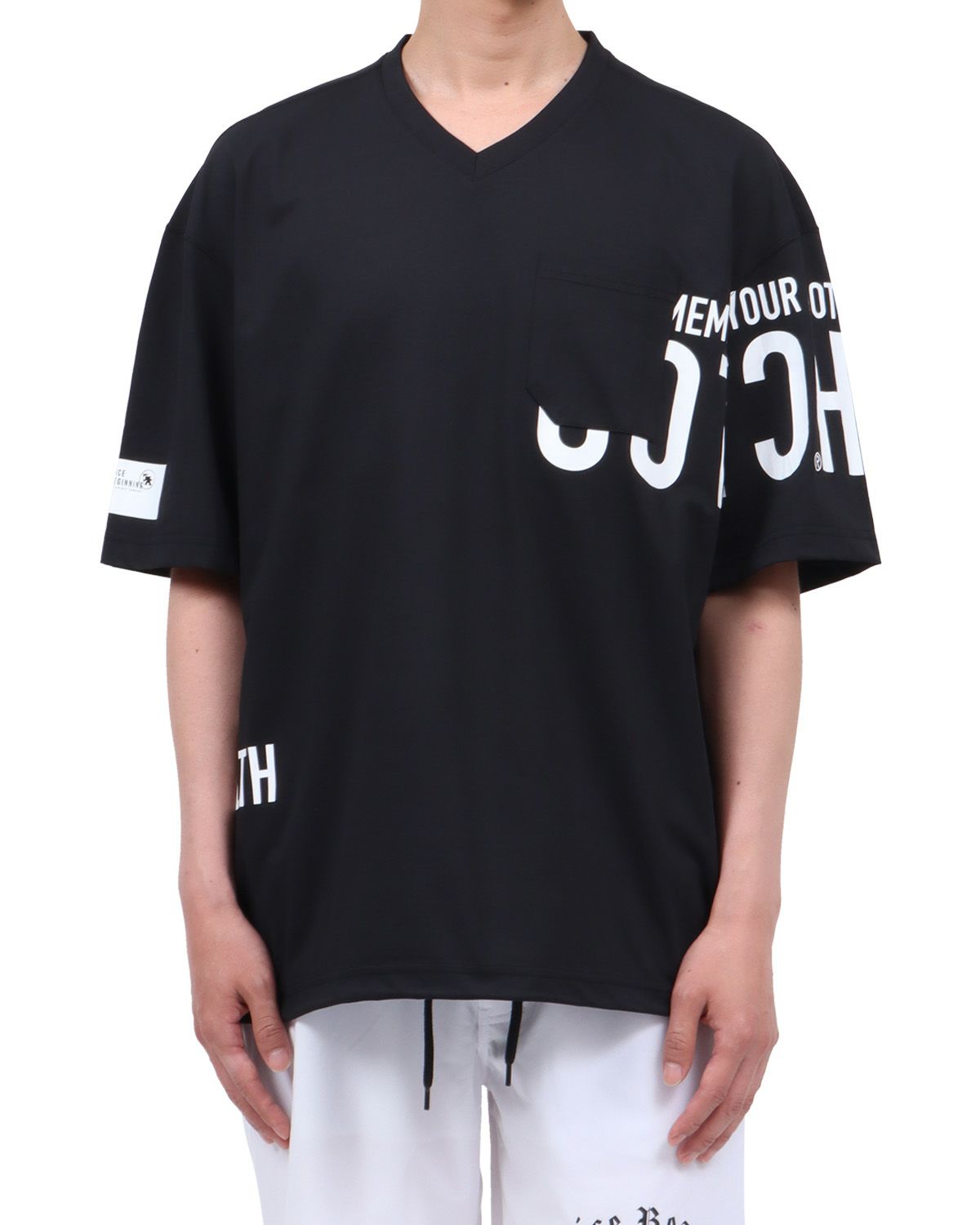 ブラック：174cm62kg(Lサイズ着用)