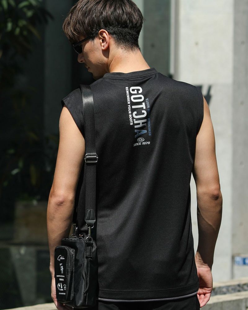 ブラック：180cm/70kg(Lサイズ着用)