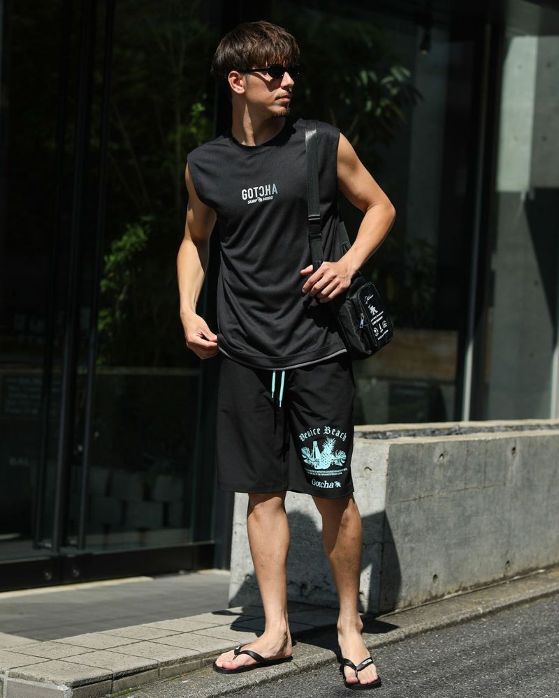 ブラック：180cm/70kg(Lサイズ着用)