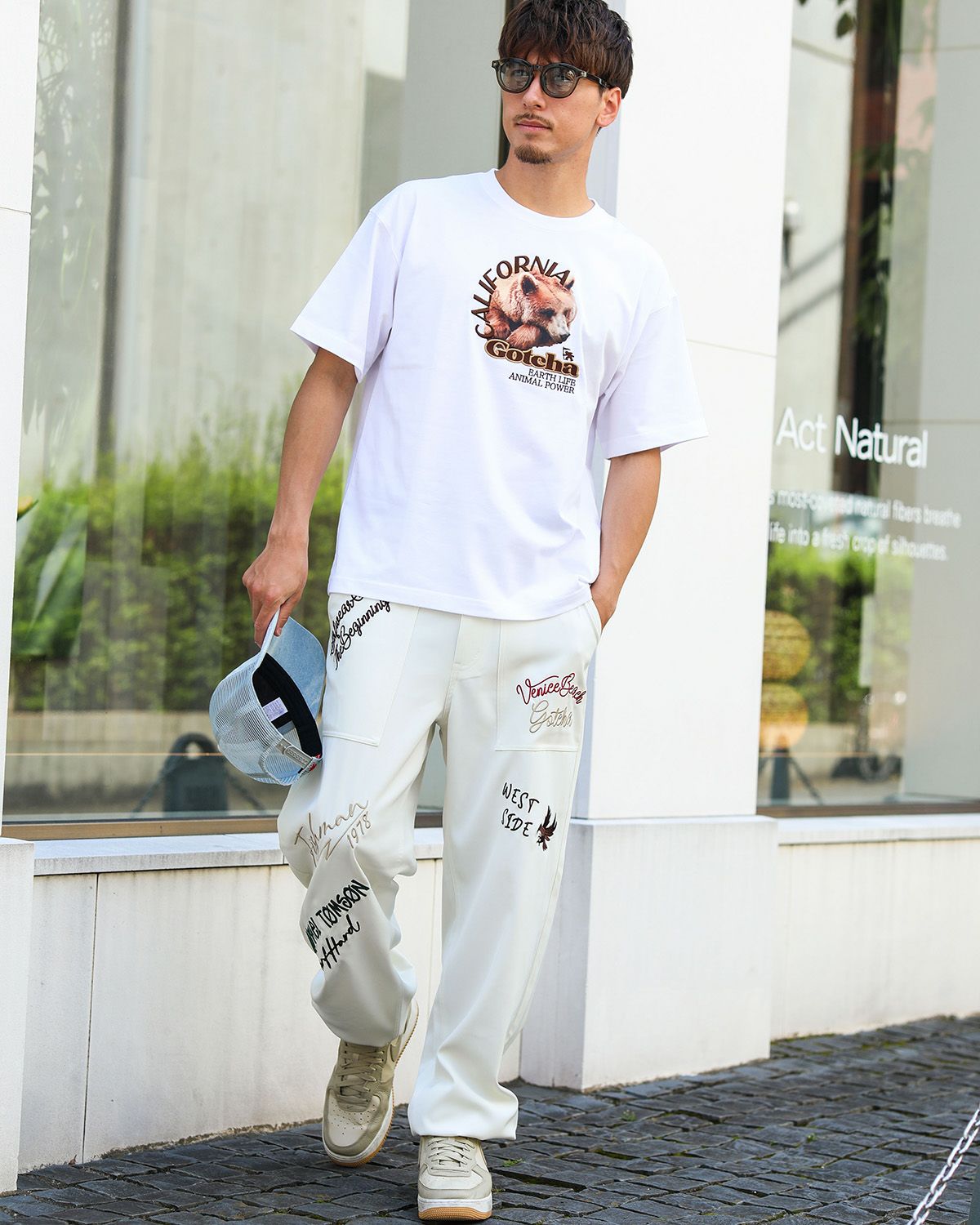 ホワイト：180cm/70kg(Lサイズ着用)