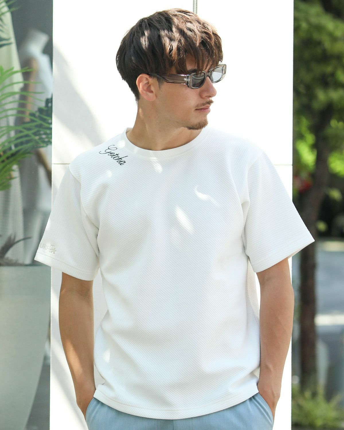 ホワイト：180cm/70kg(Lサイズ着用)