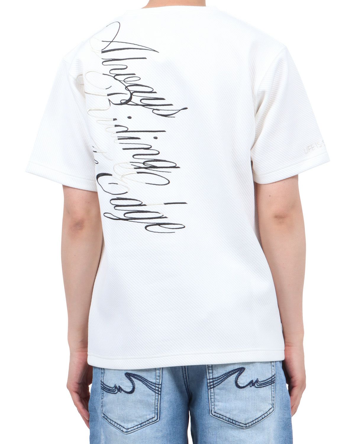 ホワイト：174cm62kg(Lサイズ着用)