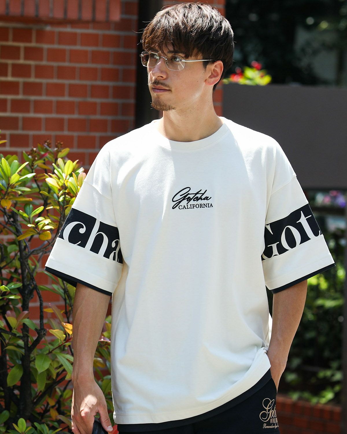 オフホワイト：180cm/70kg(Lサイズ着用)