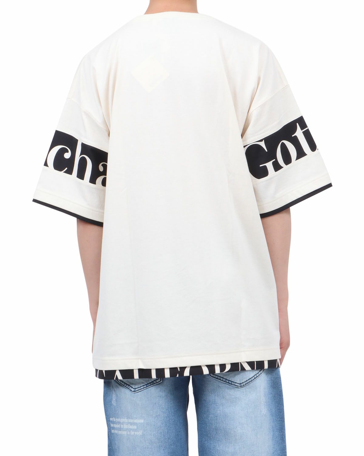 オフホワイト：174cm62kg(Lサイズ着用)