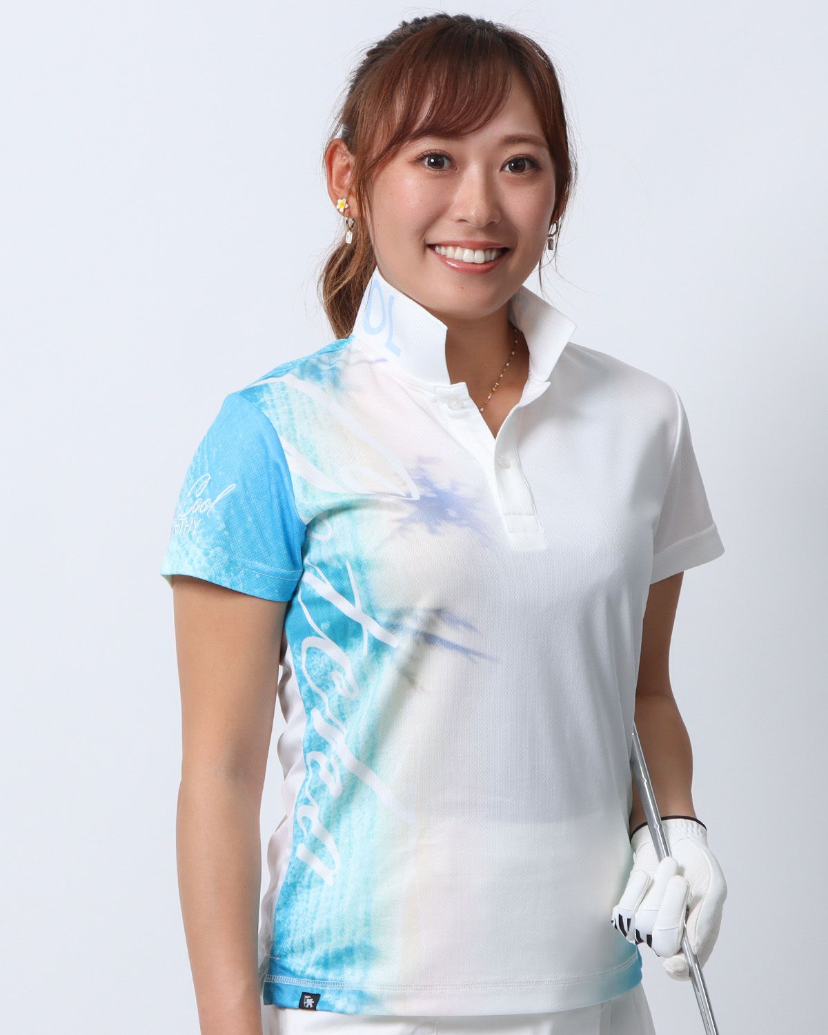 ホワイト：154cm(XSサイズ着用)