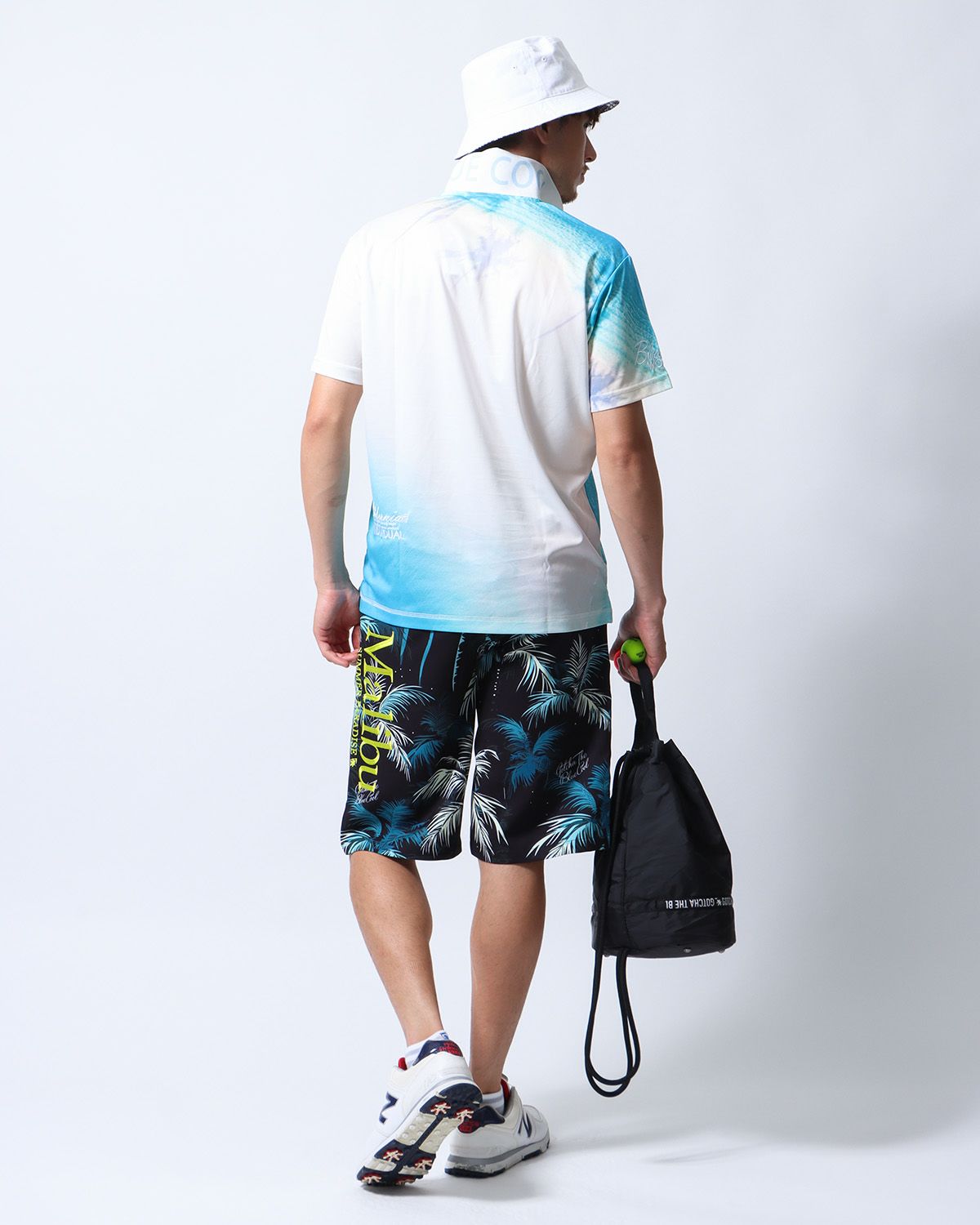 ホワイト：180cm/70kg(Lサイズ着用)