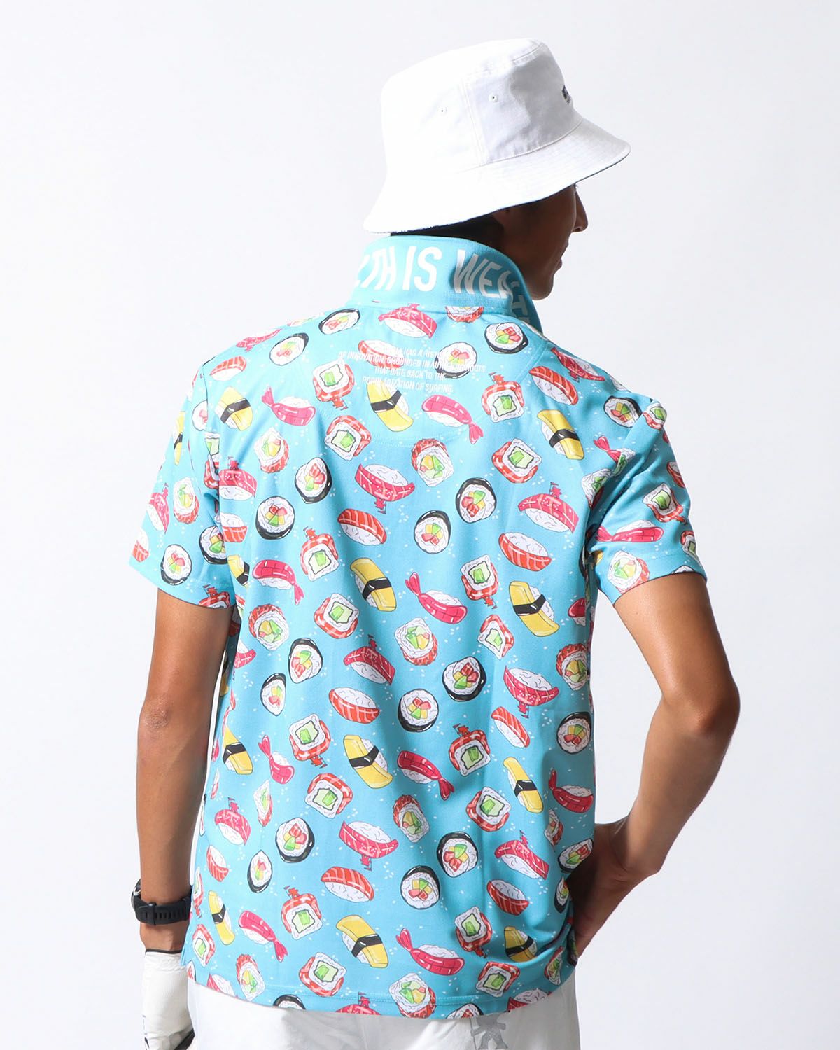 ブルー:178cm68kg(Lサイズ着用)