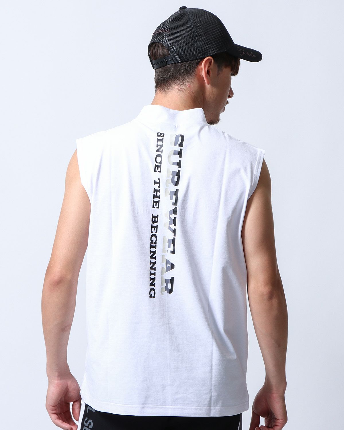 ホワイト：180cm/70kg(Lサイズ着用)