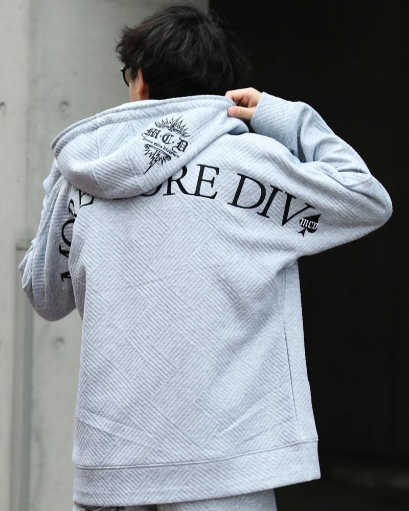 杢グレー:173cm/63kg(Lサイズ着用)