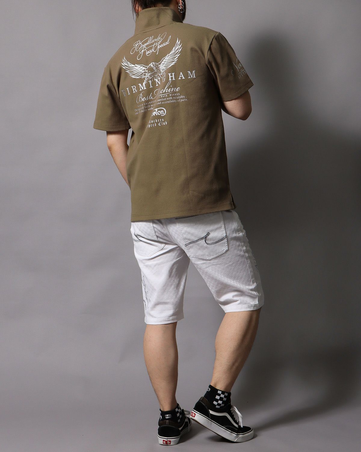 カーキ：178cm/75kg(Lサイズ着用)