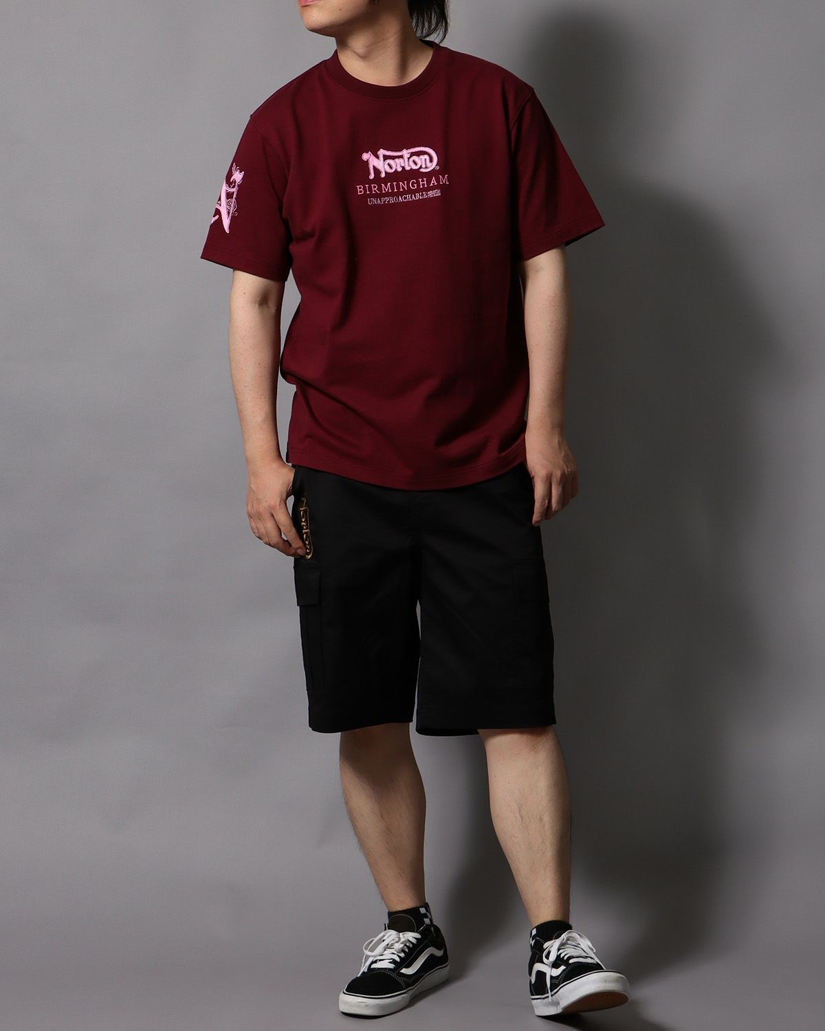 ワイン：178cm/75kg(Lサイズ着用)