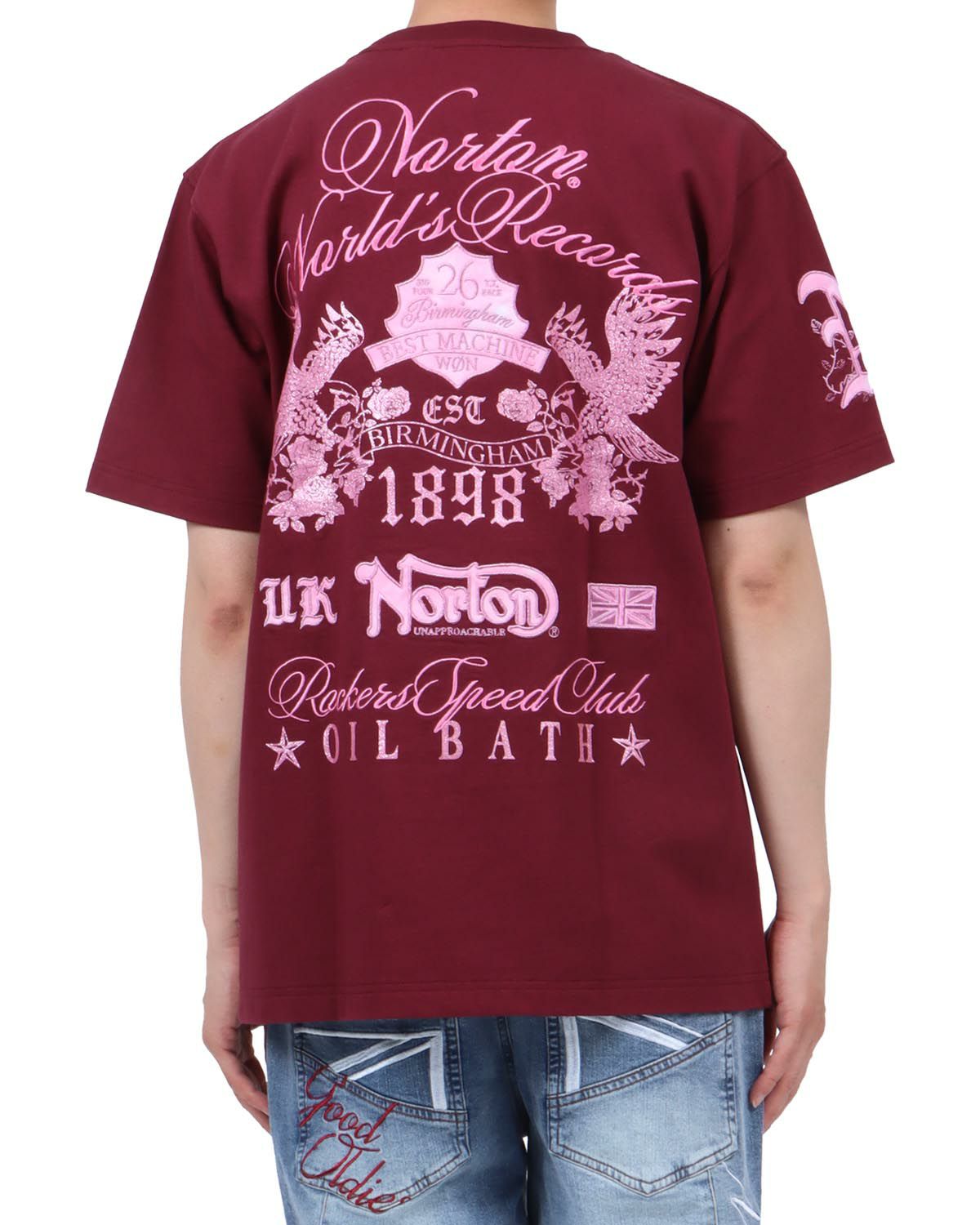 ワイン：174cm62kg(Lサイズ着用)