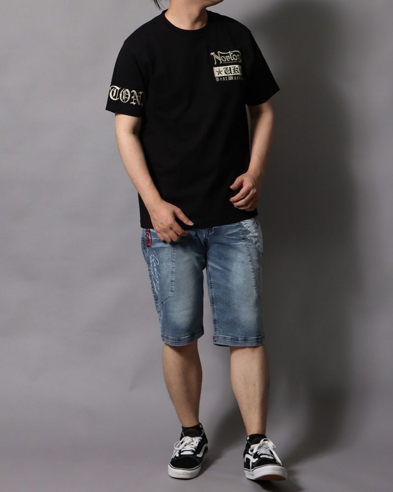 ゴールド：178cm/75kg(Lサイズ着用)