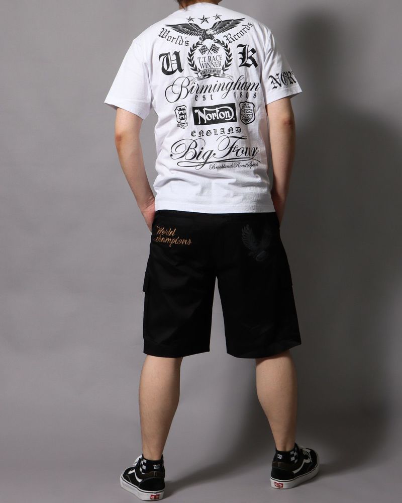 ホワイト：178cm/75kg(Lサイズ着用)