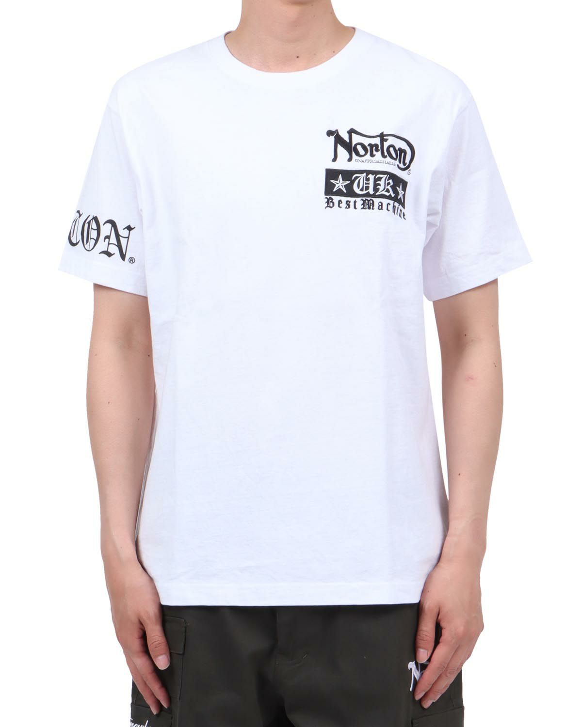 ホワイト：174cm62kg(Lサイズ着用)