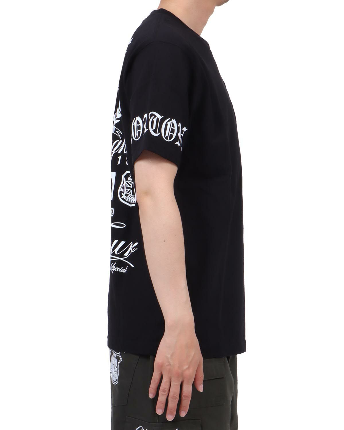 ブラック：174cm62kg(Lサイズ着用)