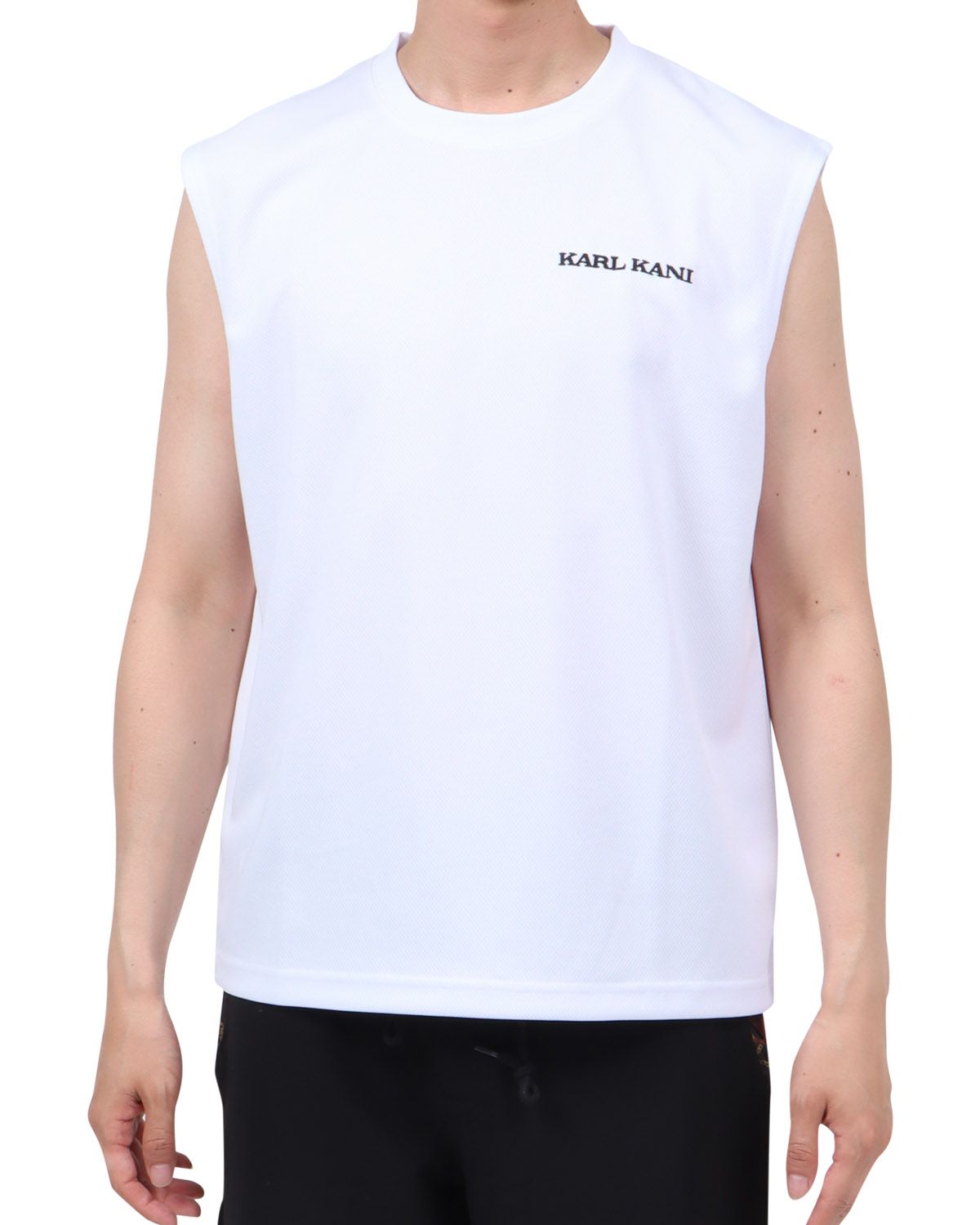 ホワイト：174cm62kg(Lサイズ着用)