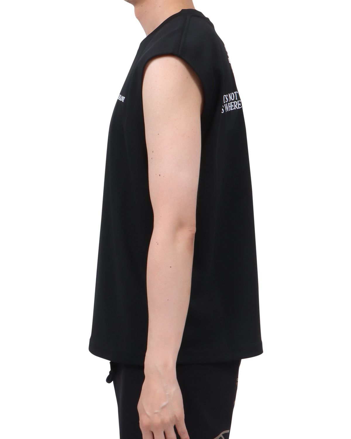 ブラック：174cm62kg(Lサイズ着用)