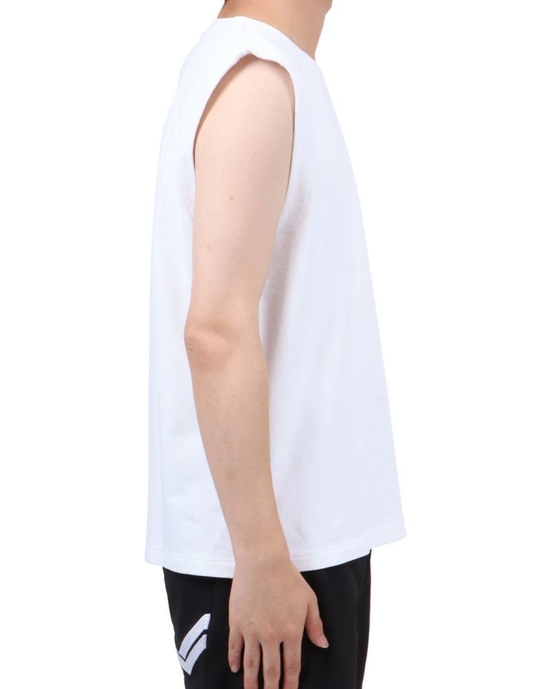 ホワイト：173cm63kg(Lサイズ着用)