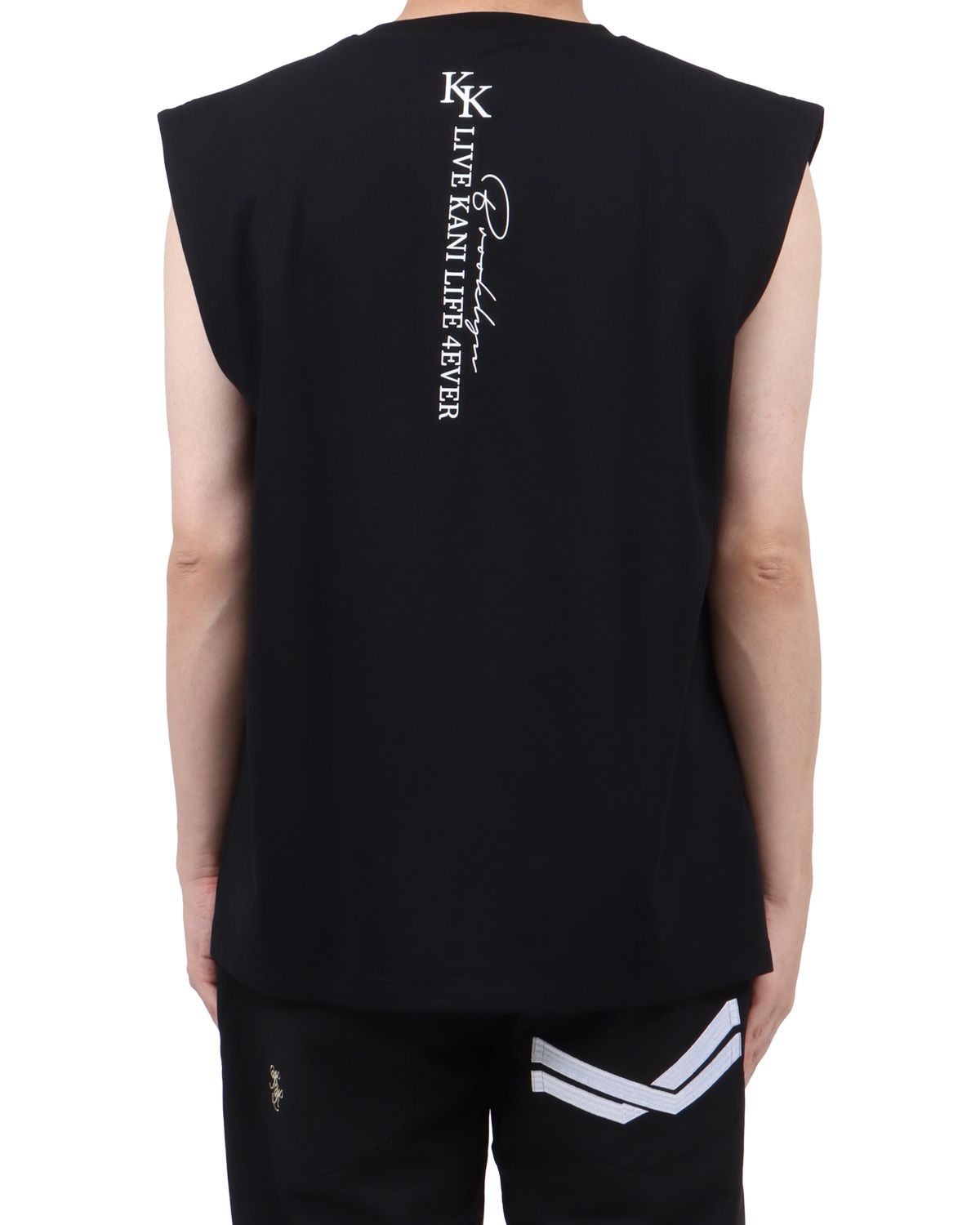 ブラック：173cm63kg(XLサイズ着用)