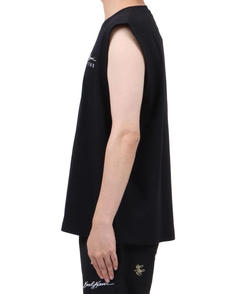 ブラック：173cm63kg(XLサイズ着用)