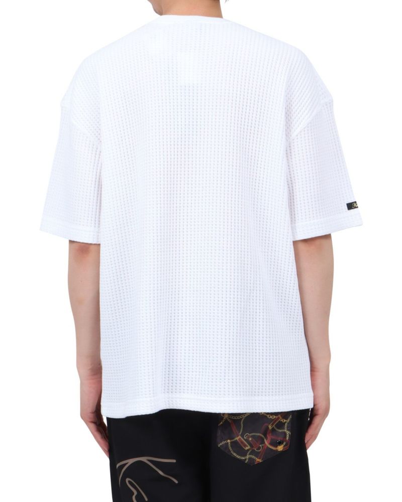 ホワイト：174cm62kg(Lサイズ着用)