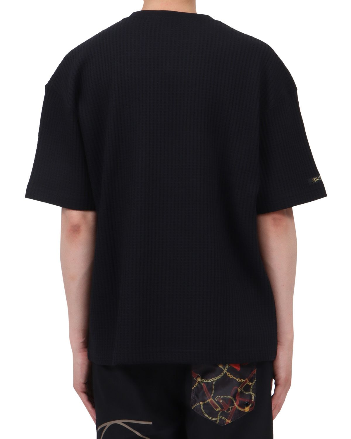 ブラック：174cm62kg(Lサイズ着用)