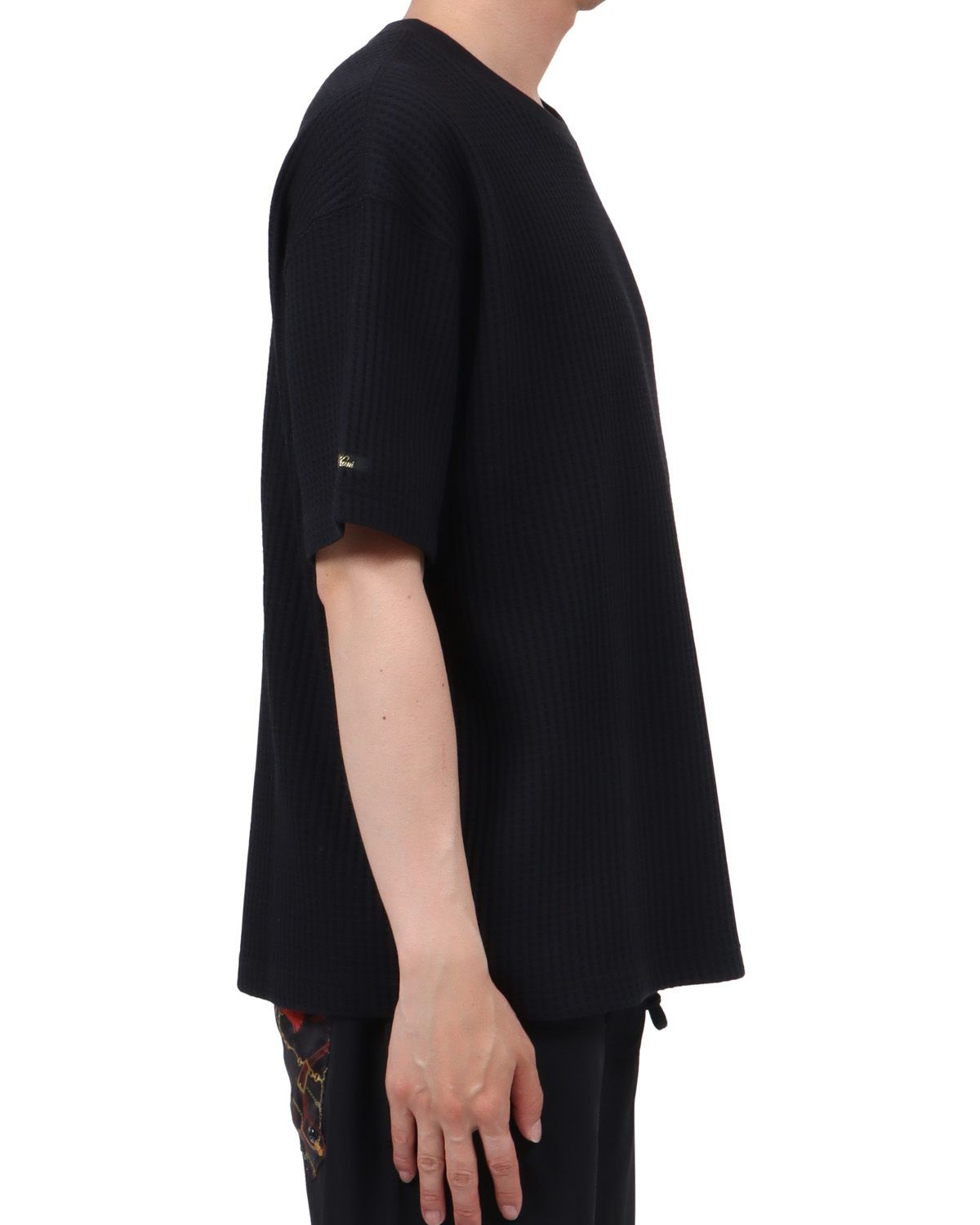 ブラック：174cm62kg(Lサイズ着用)