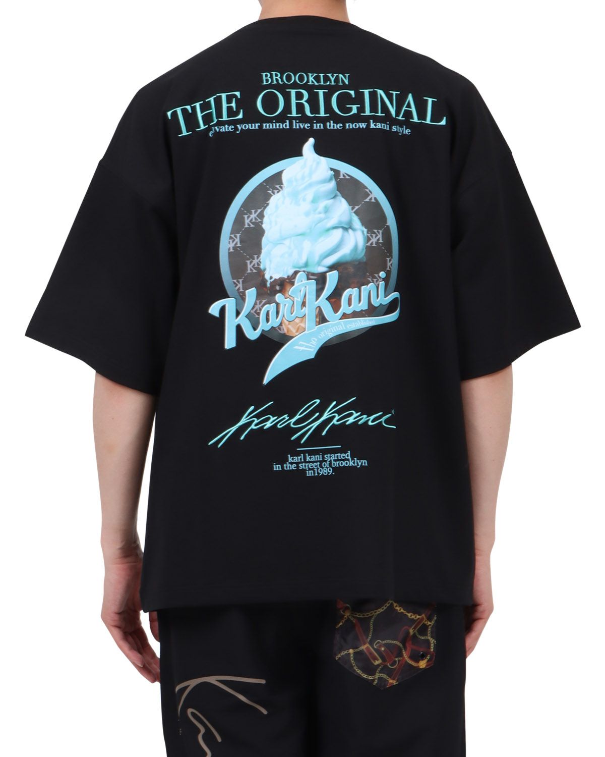 ブラック：174cm62kg(Lサイズ着用)