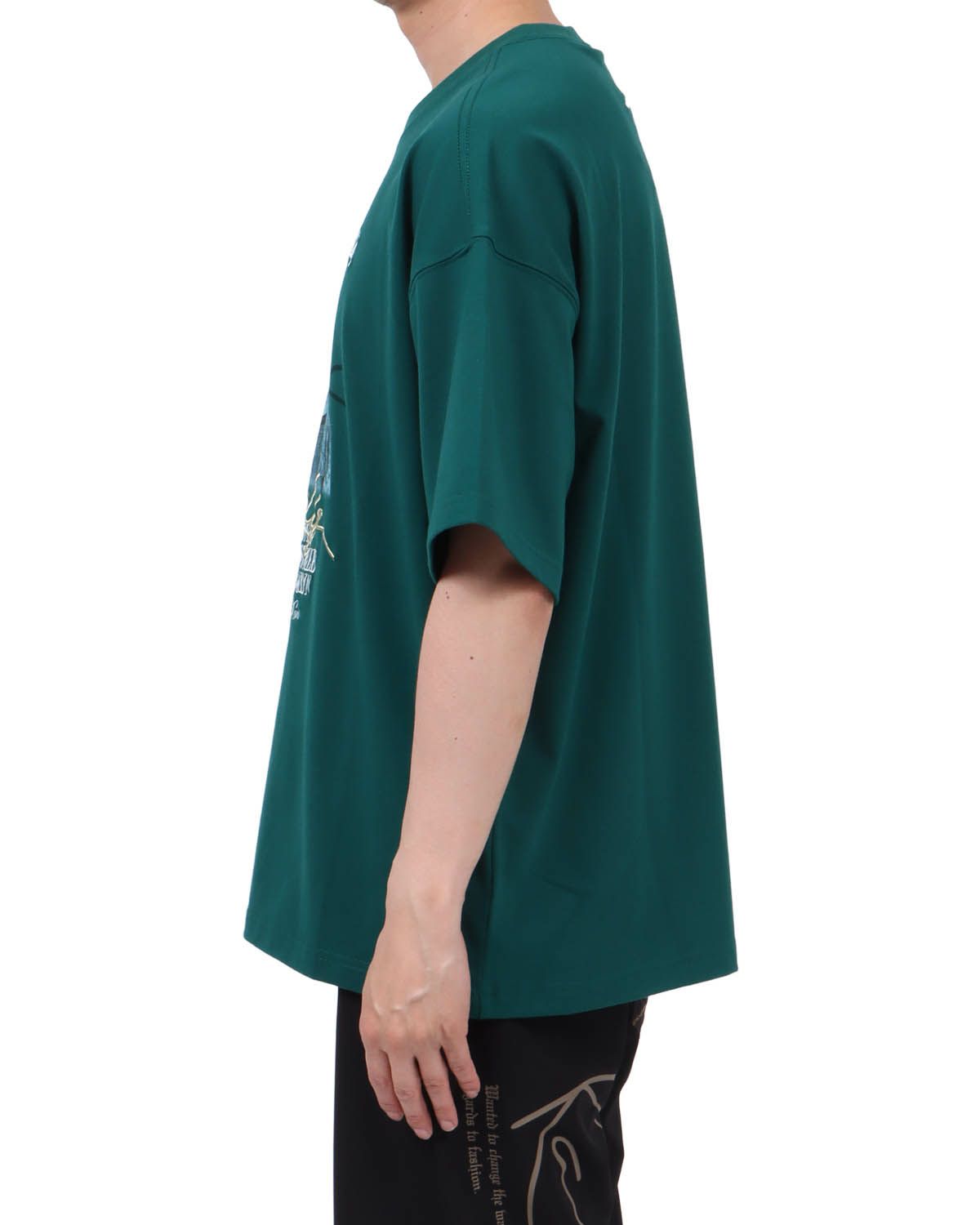 グリーン：174cm62kg(Lサイズ着用)