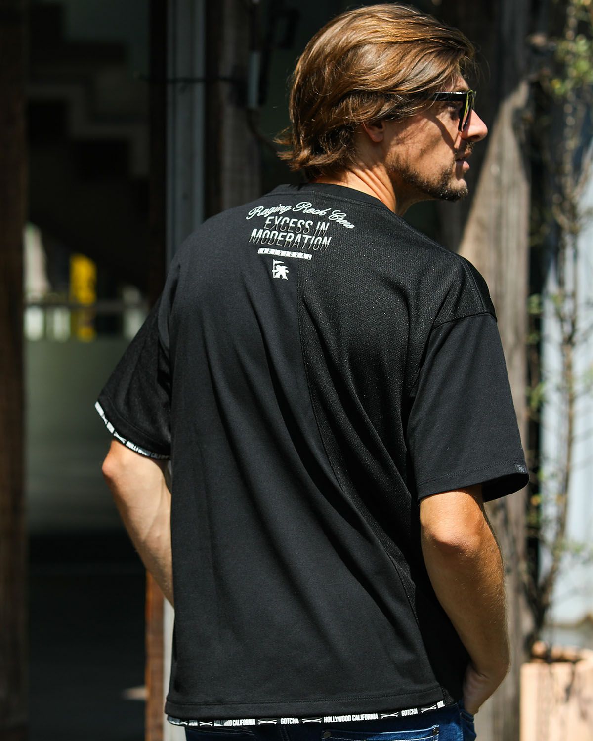 ブラック：183cm/70kg(Lサイズ着用)