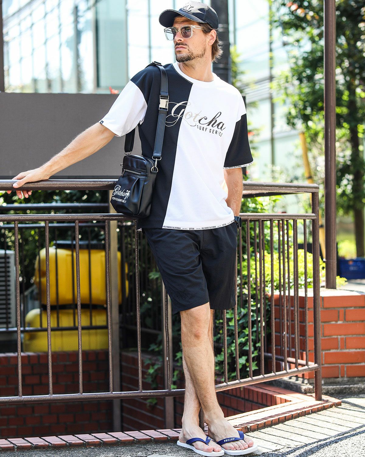 ホワイト：183cm/70kg(Lサイズ着用)