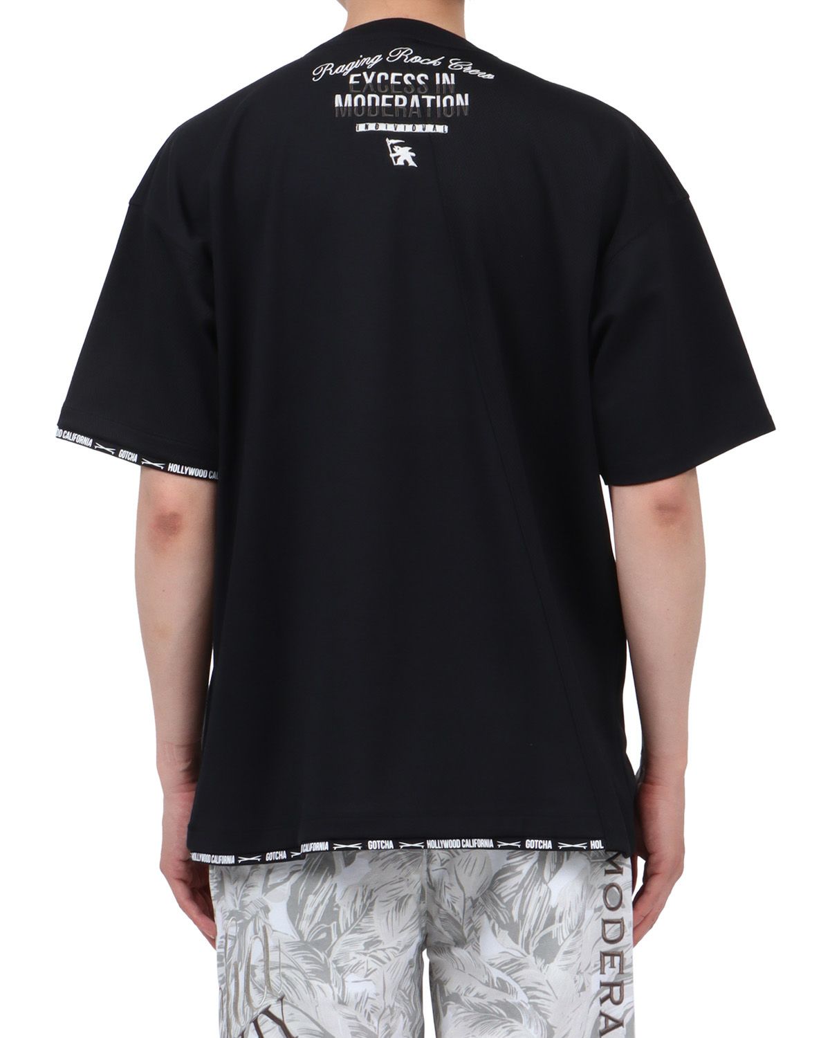 ブラック：174cm62kg(Lサイズ着用)