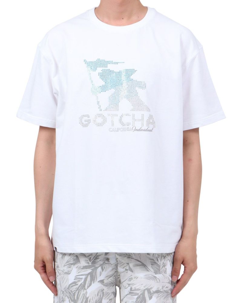 ホワイト：174cm62kg(Lサイズ着用)