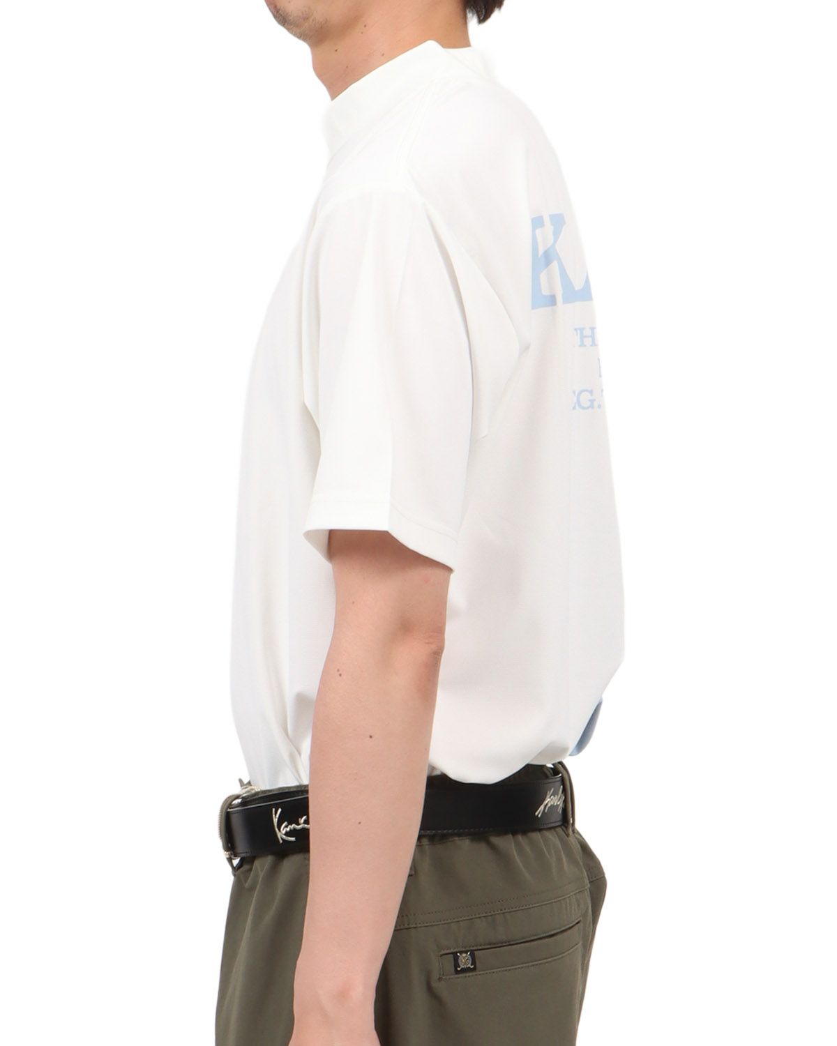 ホワイト：174cm62kg(Lサイズ着用)