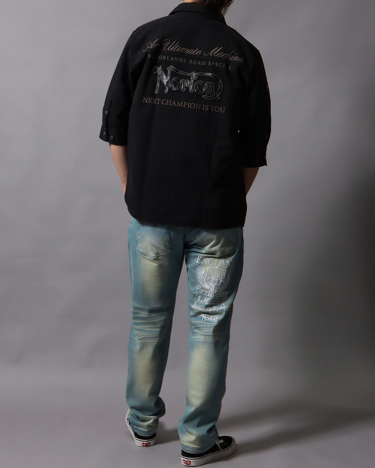 ブリーチ：178cm/75kg(Lサイズ着用)