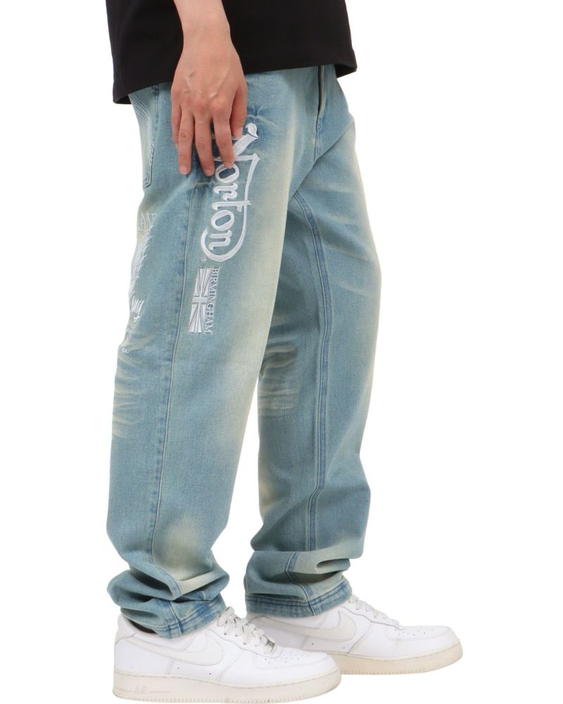 ブリーチ：174cm62kg(Mサイズ着用)