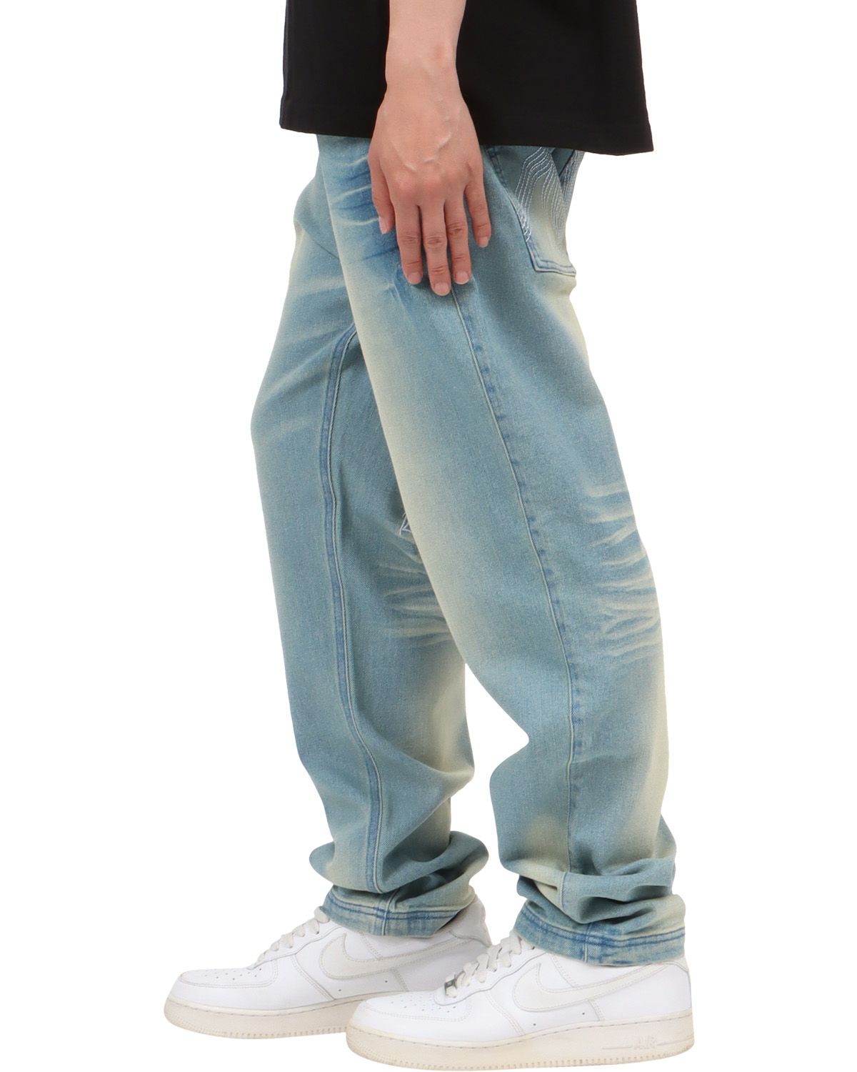 ブリーチ：174cm62kg(Mサイズ着用)