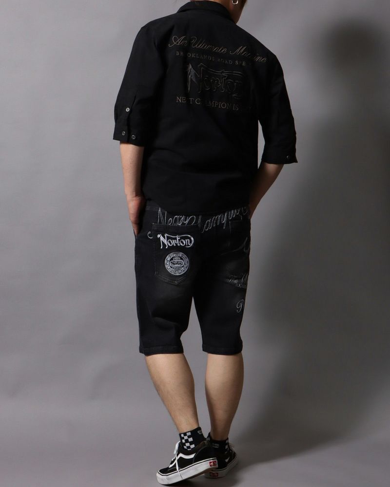 ブラック：178cm/75kg(Lサイズ着用)