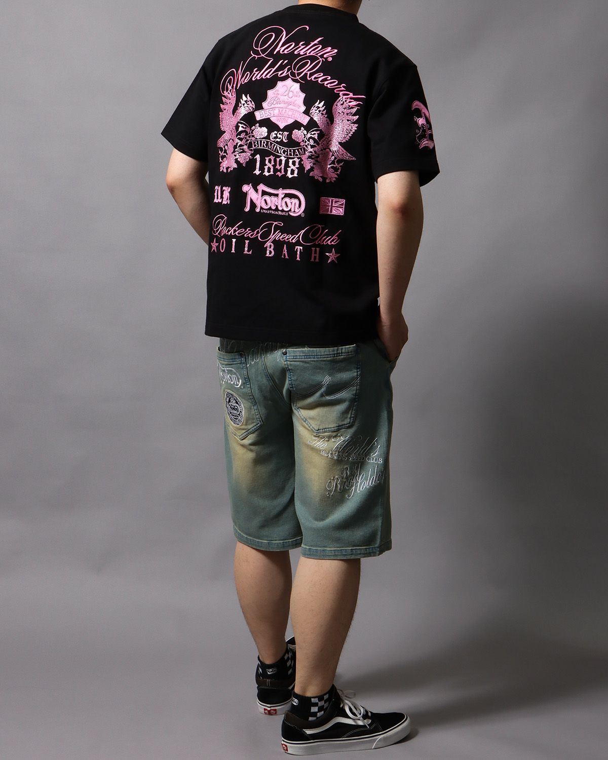 ブリーチ：178cm/75kg(Lサイズ着用)