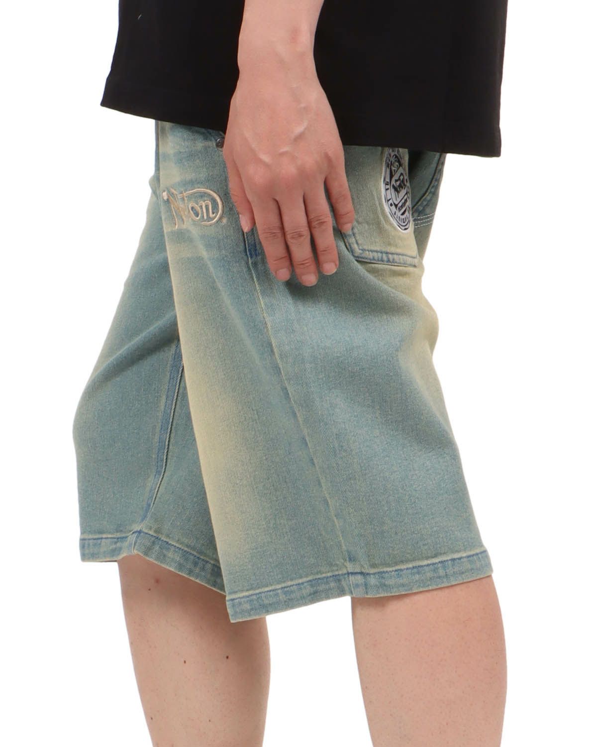 ブリーチ：174cm62kg(Mサイズ着用)