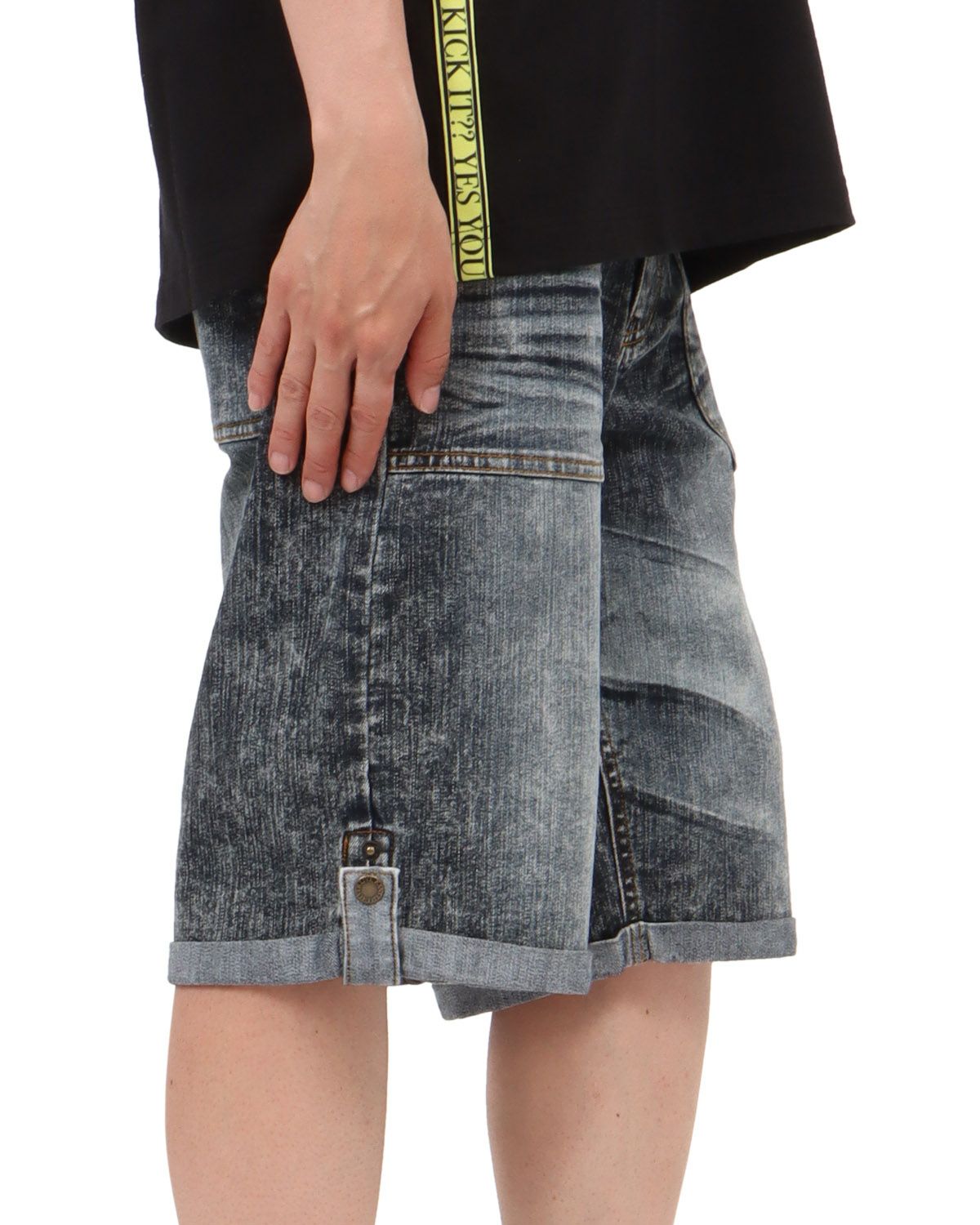 インディゴ：174cm62kg(Mサイズ着用)