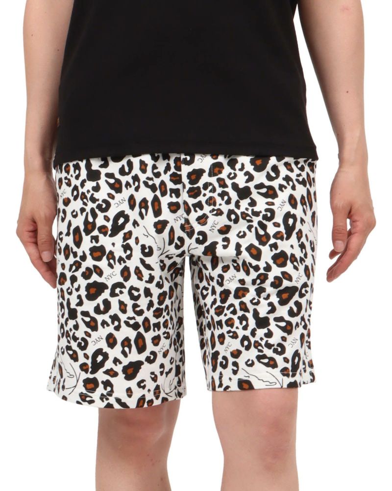 ホワイト：174cm62kg(Mサイズ着用)