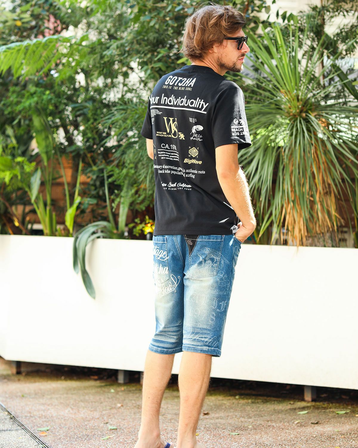 ブリーチ：183cm/70kg(Lサイズ着用)