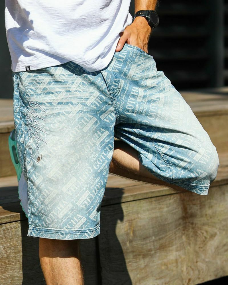 ブリーチ：183cm/70kg(Lサイズ着用)