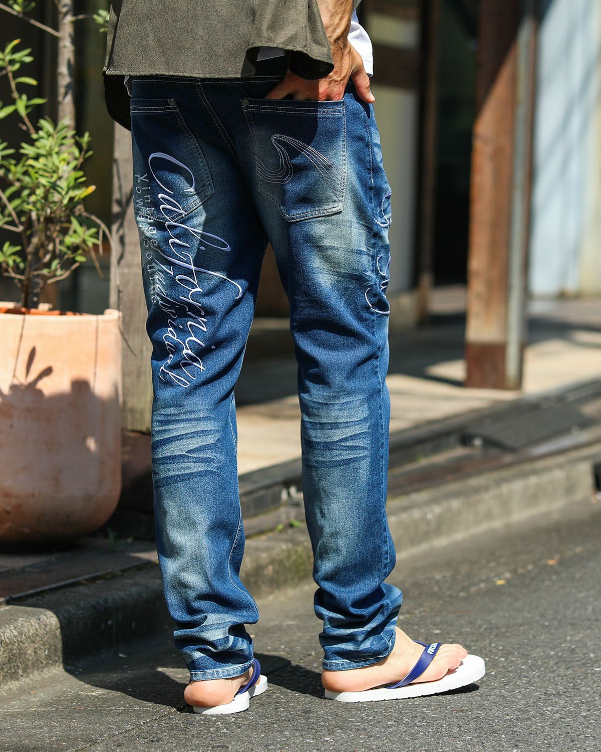 インディゴ：183cm/70kg(Lサイズ着用)