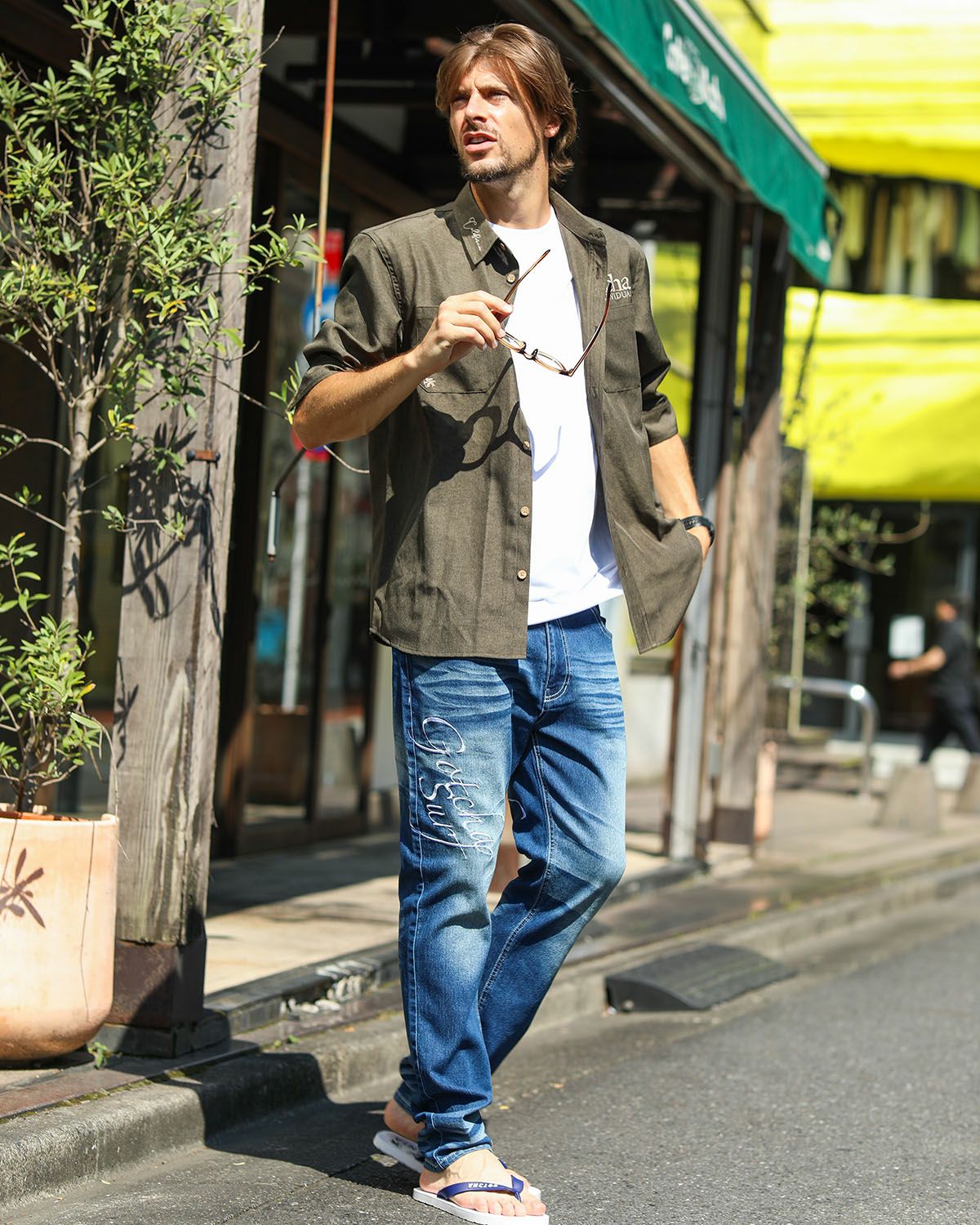 インディゴ：183cm/70kg(Lサイズ着用)